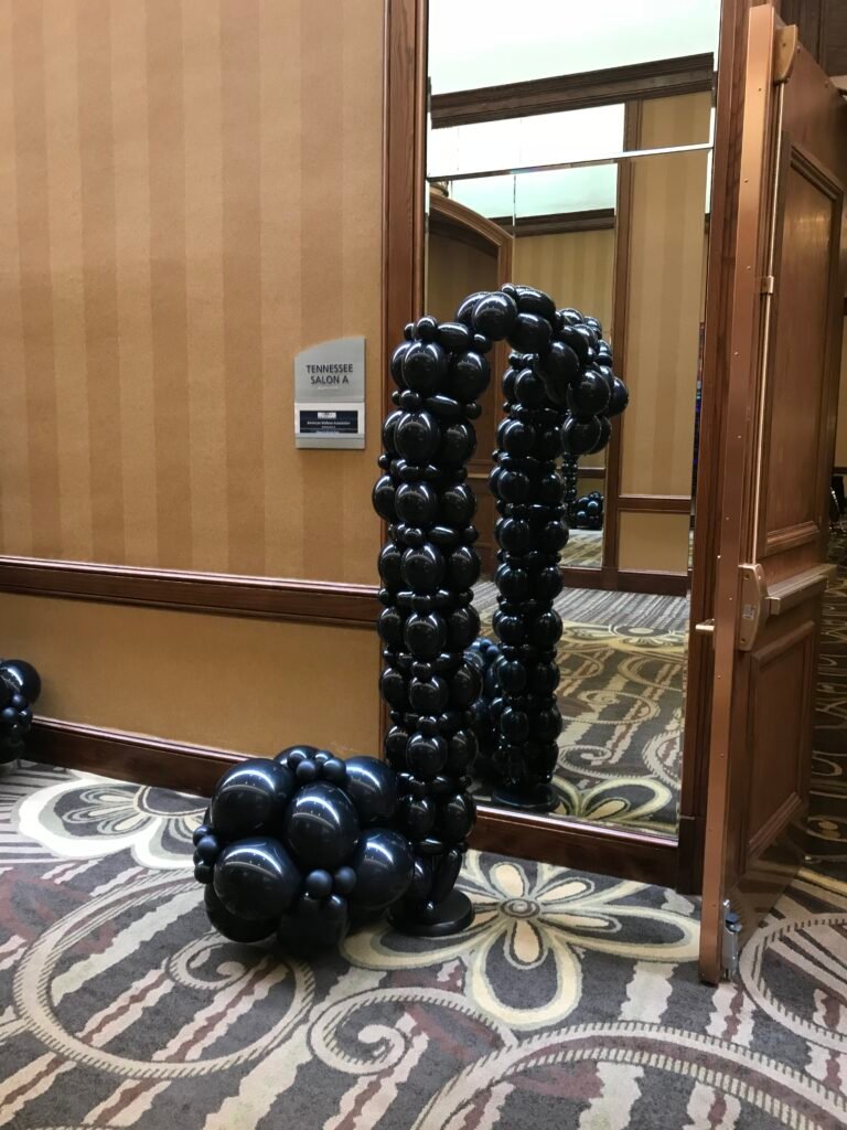 American Maltese Association, National Specialty Show Marva-loons Balloons Memphis